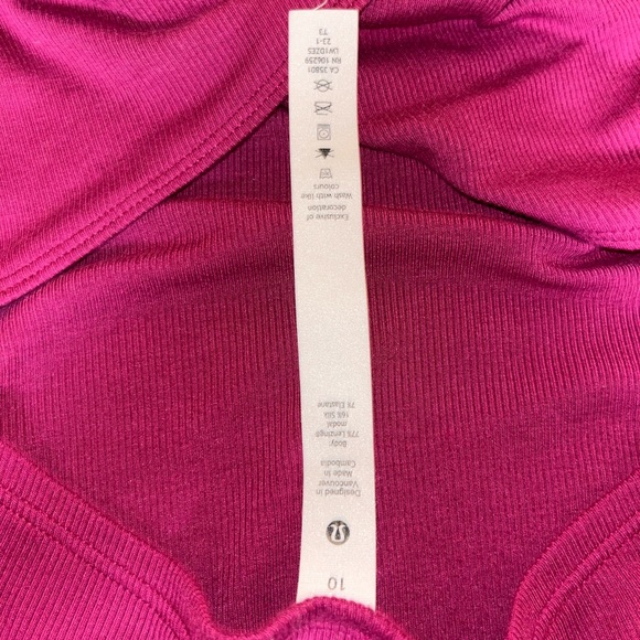Lululemon Modal Silk Twist-Back Yoga Tank Top in Magenta Purple, size 10 - Picture 5 of 6